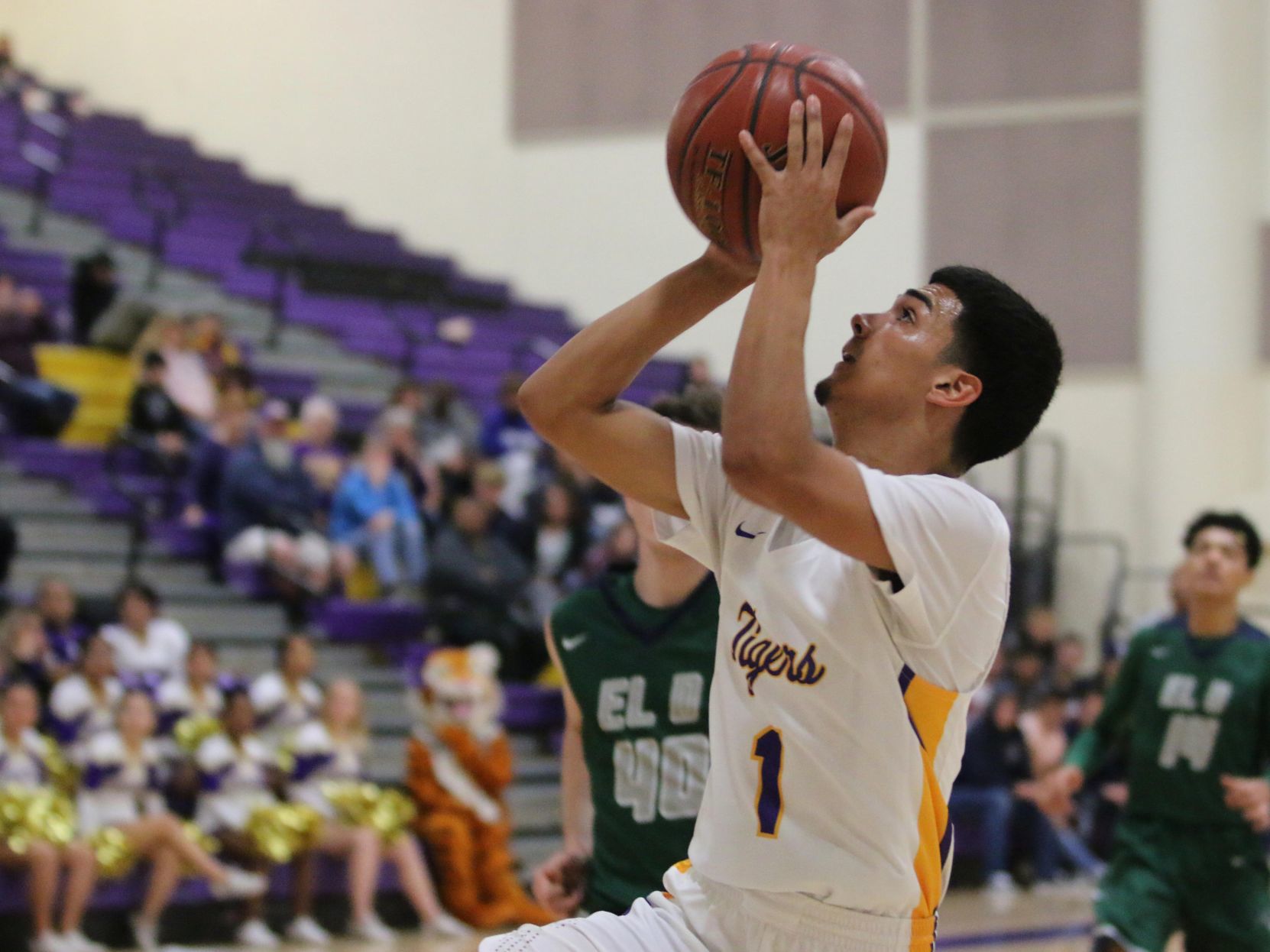 Tigers fight past shooting woes, down Miners